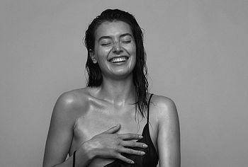 Jessica Clements Nude