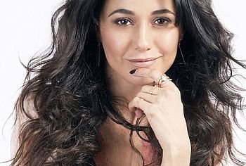 Emmanuelle Chriqui nude