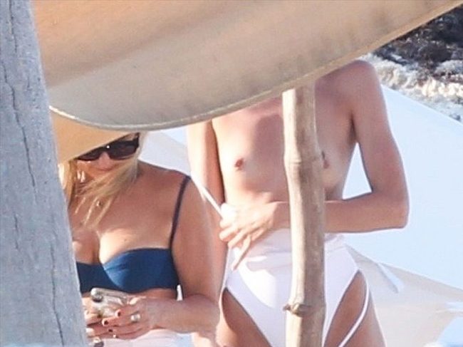 Candice Swanepoel nude