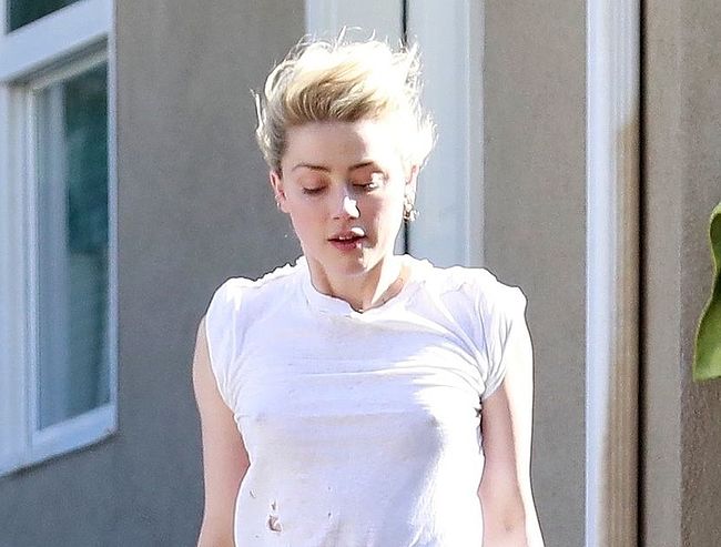 Amber Heard nude