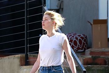Amber Heard nude