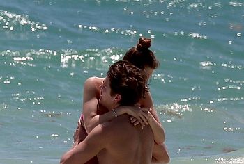 Grace Elizabeth nude