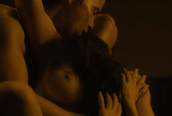 Joanna Vanderham nude