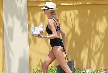 Kimberly Stewart nude