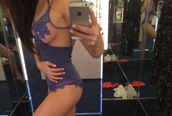 Ashley Mulheron nude