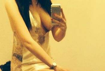 Ashley Mulheron nude