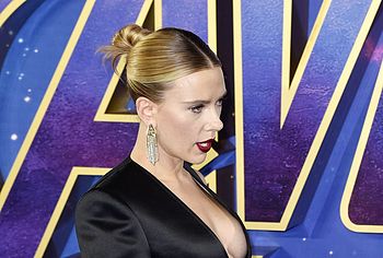 Scarlett Johansson nude