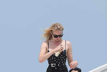 Sophie Turner nude
