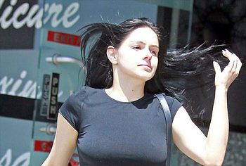 Ariel Winter nude