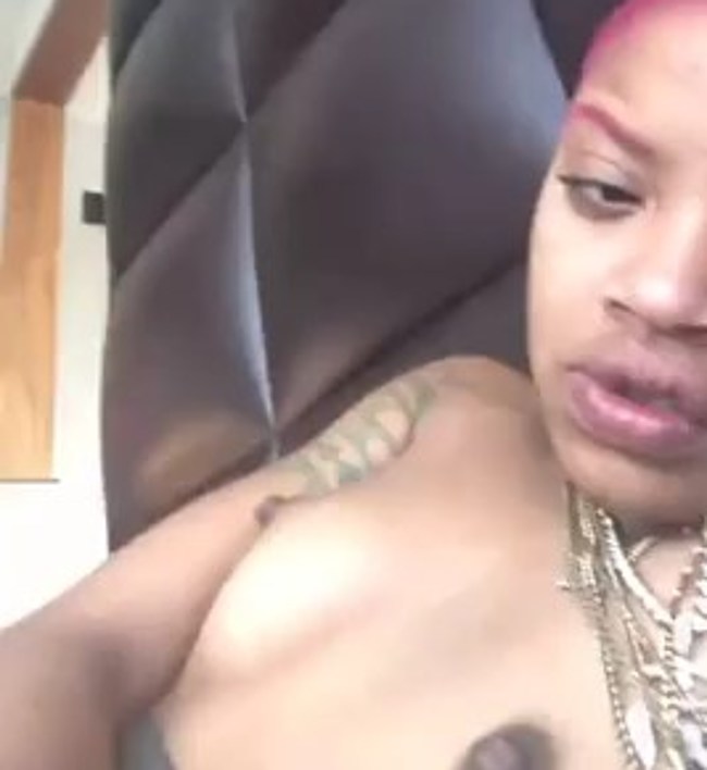 Slick Woods nude