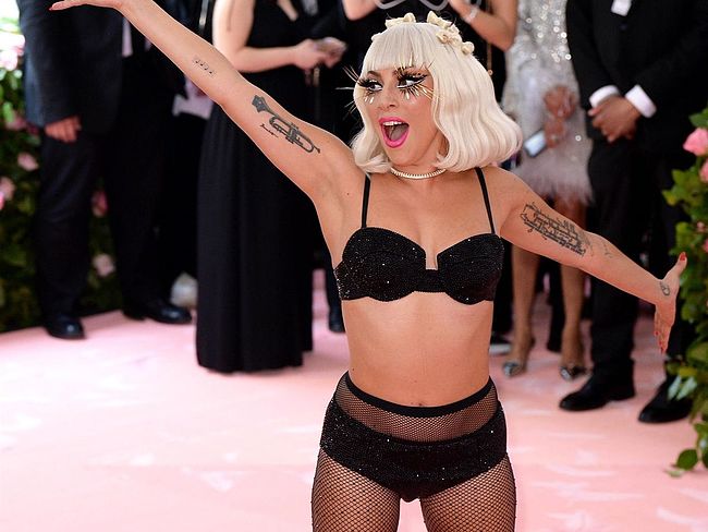 Lady Gaga nude