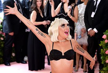 Lady Gaga nude