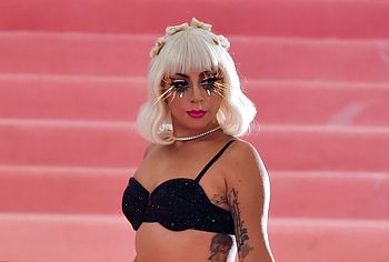 Lady Gaga nude