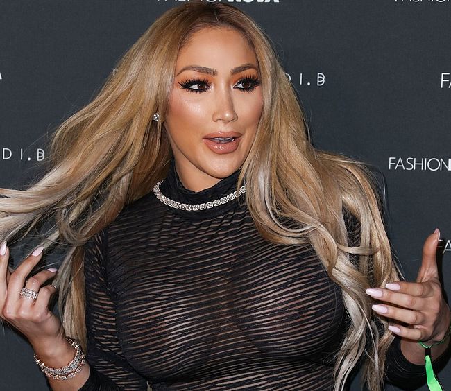 Nikki Mudarris sex tape