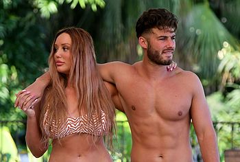 Charlotte Crosby nude