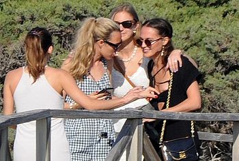 Alicia Vikander nude