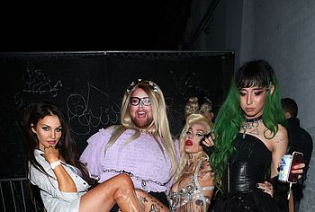 Courtney Stodden & Brooke Candy Nude