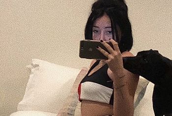 Noah Cyrus nude