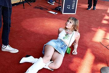 Miley Cyrus nude