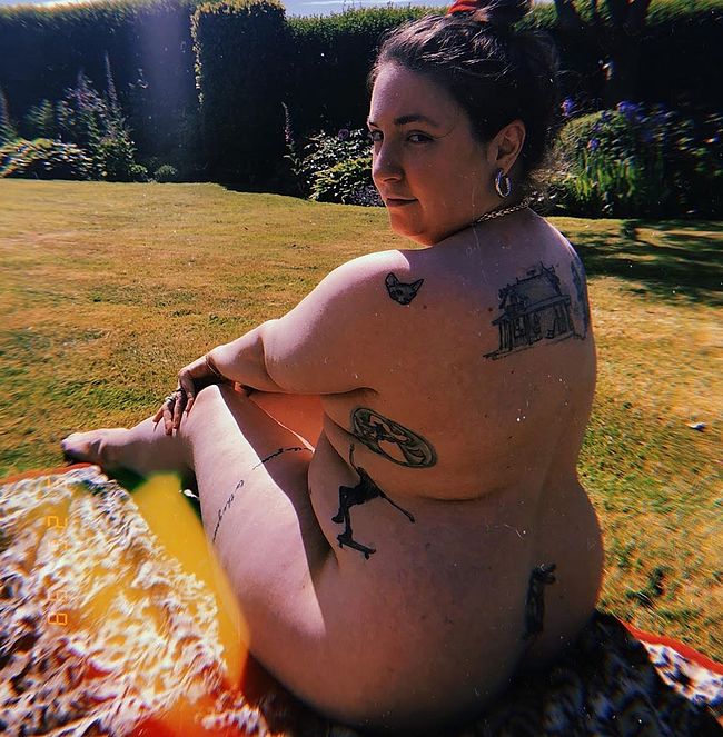 Lena Dunham nude