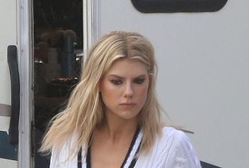 Charlotte McKinney nude