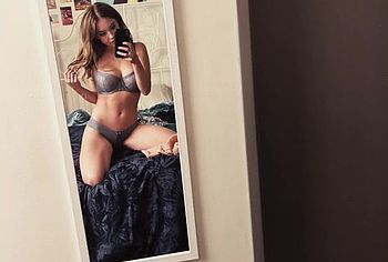 Sydney Sweeney & Alexa Demie Nude