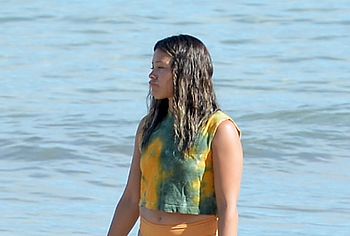 Gina Rodriguez nude
