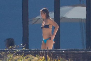 Courteney Cox & Jennifer Aniston nude