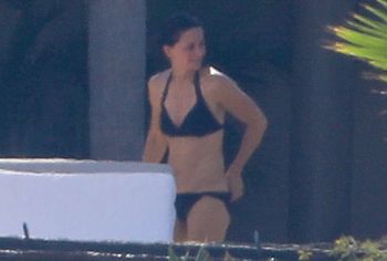 Courteney Cox & Jennifer Aniston nude