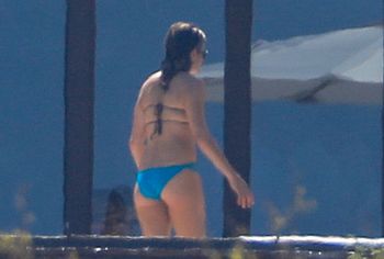 Courteney Cox & Jennifer Aniston nude