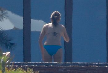 Courteney Cox & Jennifer Aniston nude