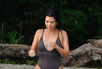 Kourtney Kardashian sextape