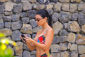 Kourtney Kardashian nude