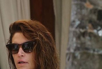 Cindy Crawford nude