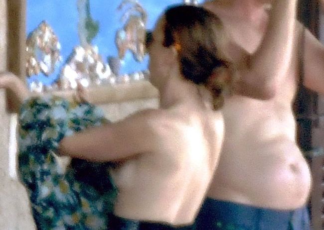 Shauna Robertson nude