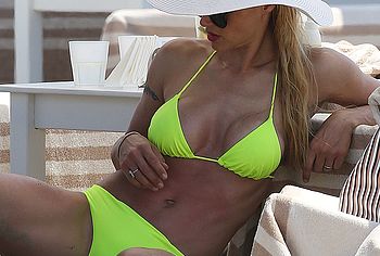 Michelle Hunziker nude