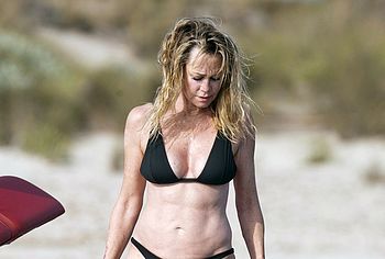 Melanie Griffith nude