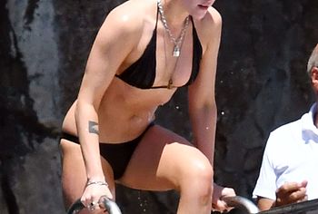 Kristen Stewart nude