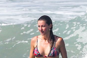 Gisele Bundchen nude