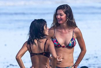 Gisele Bundchen nude