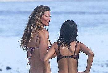 Gisele Bundchen nude