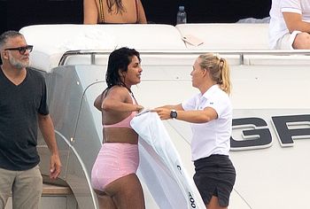 Priyanka Chopra nude