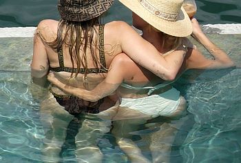 Miley Cyrus & Kaitlynn Carter nude