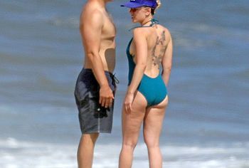 Scarlett Johansson nude