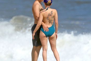 Scarlett Johansson nude