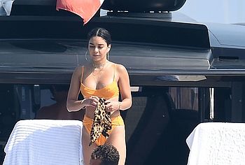 Nathalie Emmanuel & Vanessa Hudgens nude