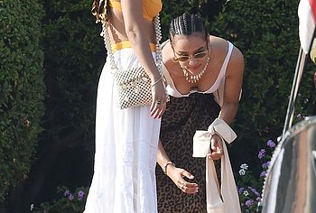 Nathalie Emmanuel & Vanessa Hudgens nude