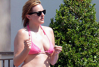 Elisabeth Moss Nude