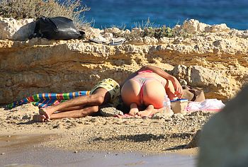 Aurora Ramazzotti nude