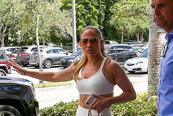 Jennifer Lopez nude